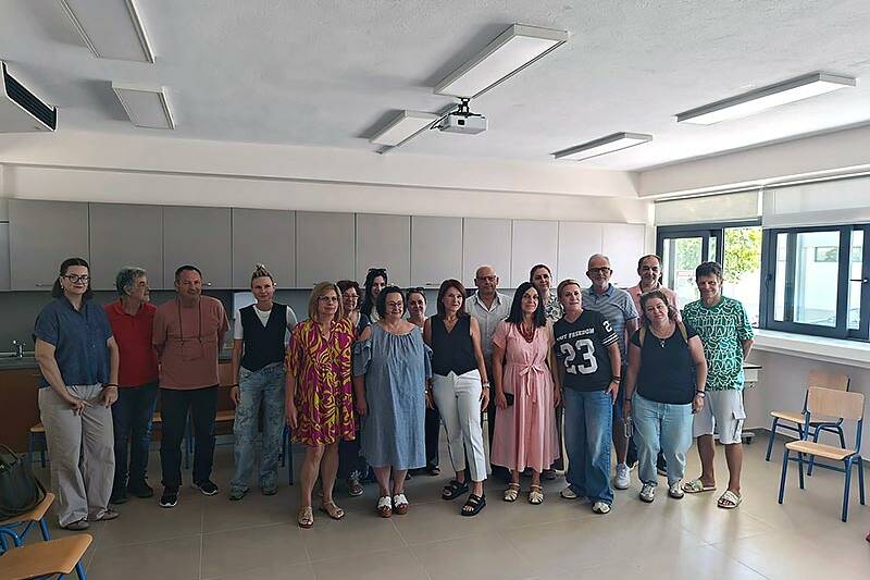 Δράση ενδοσχολικής επιμόρφωσης για εκπαιδευτικούς στη Φαρκαδόνα